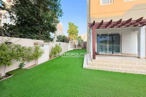 Villa en Mudon, Dubai, 3 dormitorios, 396 m², № 73922 - foto 11