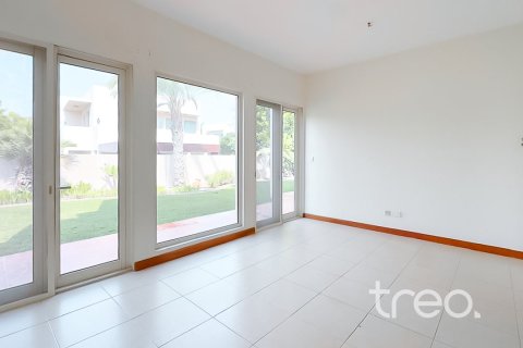 Villa in Aseel, Arabian Ranches, Dubai 6 bedrooms, 538.47 sq.m. № 134585 - photo 4