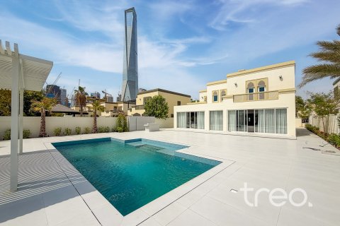 Вилла в Regional, Jumeirah Park, Дубай, 5 спален, 435.62м², № 134590