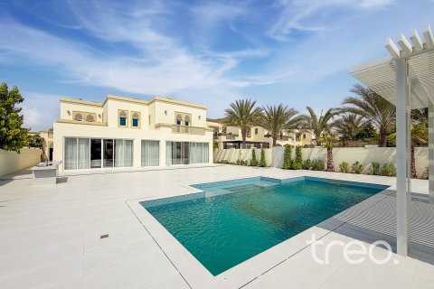 Снять в аренду виллу в Regional, Jumeirah Park, Дубай: 5 спален, 435.62м², № 134590 - фото 26