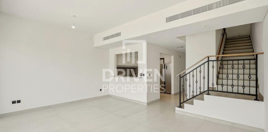 Townhouse in Damac Lagoons, Dubai 4 bedrooms, 144 sq.m. № 140208