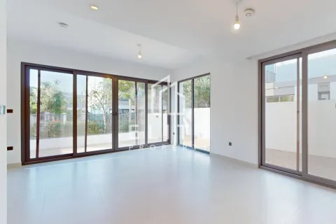 Снять в аренду виллу в Aura, Tilal Al Ghaf, Дубай: 4 спальни, № 69801 - фото 30