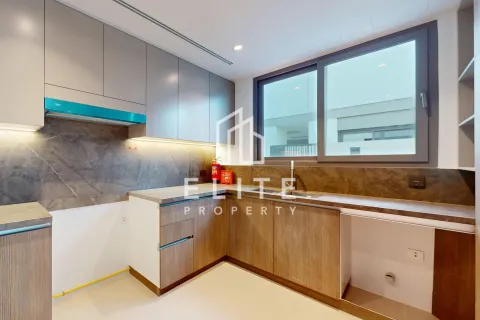 Снять в аренду виллу в Aura, Tilal Al Ghaf, Дубай: 4 спальни, № 69801 - фото 22