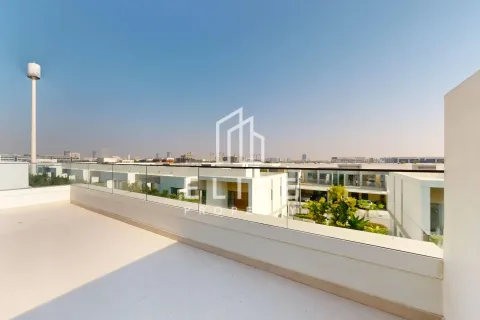 Снять в аренду виллу в Aura, Tilal Al Ghaf, Дубай: 4 спальни, № 69801 - фото 28