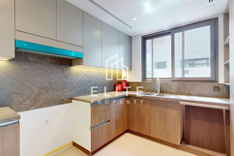 Снять в аренду виллу в Aura, Tilal Al Ghaf, Дубай: 4 спальни, № 69800 - фото 19