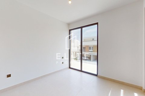 Снять в аренду виллу в Aura, Tilal Al Ghaf, Дубай: 4 спальни, № 69800 - фото 5