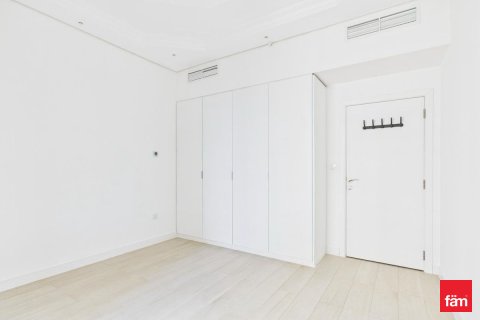 Apartamento en Dubai, 3 dormitorios, 176.2 m², № 84300 - foto 4