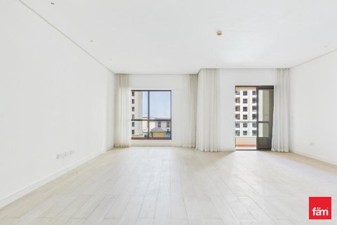 Apartamento en Dubai, 3 dormitorios, 176.2 m², № 84300 - foto 2