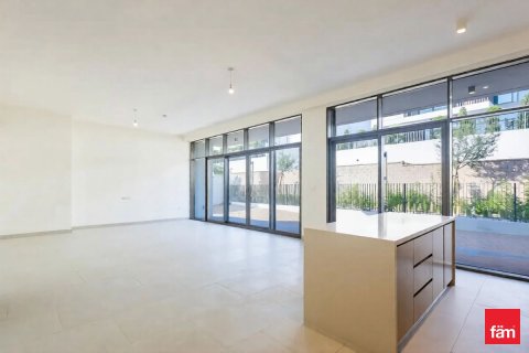 Villa en Al Furjan, Dubai, 4 dormitorios, 609.3 m², № 84302 - foto 5