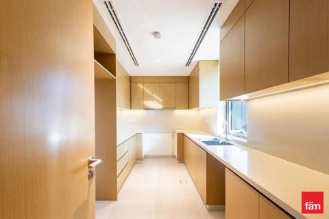 Villa en Al Furjan, Dubai, 4 dormitorios, 609.3 m², № 84302 - foto 6