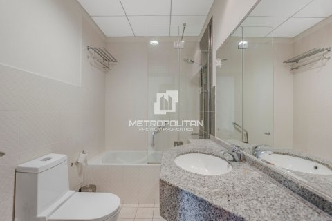 Apartment in Jumeirah Village Triangle, Dubai 2 bedrooms, 103 sq.m. № 7538 - photo 17