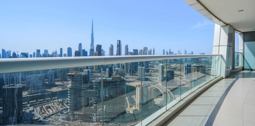 Apartment in Business Bay, Dubai 2 bedrooms, 128.9 sq.m. № 9491