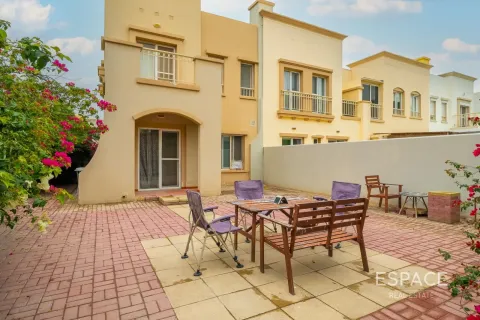 Villa en Springs 15, The Springs, Dubai, 2 dormitorios, 167 m², № 122450 - foto 13