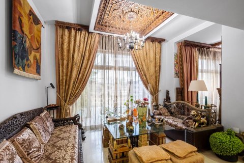 Купить таунхаус в Meydan, Дубай: 4 спальни, 392.98м², № 126747 - фото 9