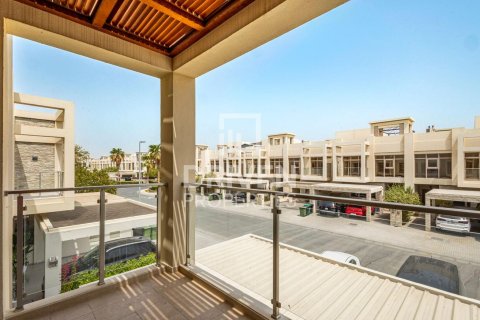 Купить таунхаус в Meydan, Дубай: 4 спальни, 392.98м², № 126747 - фото 24