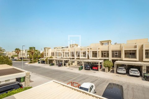 Купить таунхаус в Meydan, Дубай: 4 спальни, 392.98м², № 126747 - фото 25