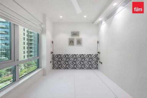 Appartement à Downtown Dubai (Downtown Burj Dubai), Dubai, 3 chambres, 221 m², № 23952 - photo 18