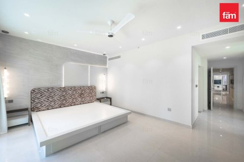 Appartement à Downtown Dubai (Downtown Burj Dubai), Dubai, 3 chambres, 221 m², № 23952 - photo 13