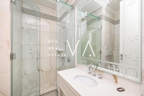 Купить квартиру в Bur Dubai, Дубай: 2 спальни, 345.63м², № 52773 - фото 15
