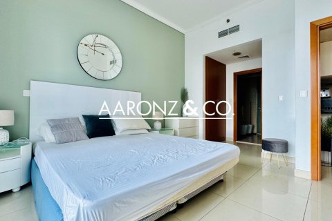 Apartamento en Dubai Marina, Dubai, 1 dormitorio, 83 m², № 100701 - foto 4