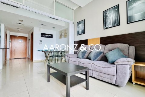 Apartamento en Dubai Marina, Dubai, 1 dormitorio, 83 m², № 100701 - foto 2