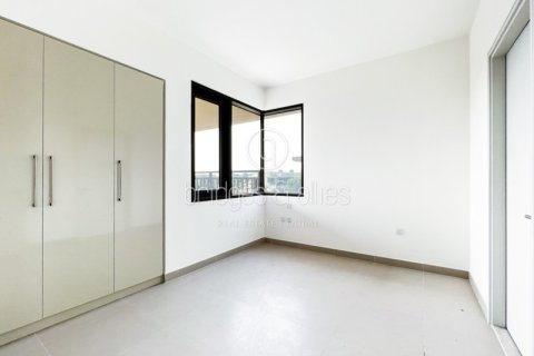 Villa en Dubai Hills Estate, Dubai, 5 dormitorios, 254 m², № 100704 - foto 12