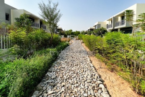 Villa en Dubai Hills Estate, Dubai, 5 dormitorios, 254 m², № 100704 - foto 16