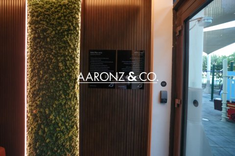 Oficina en Business Bay, Dubai, 177 m², № 100702