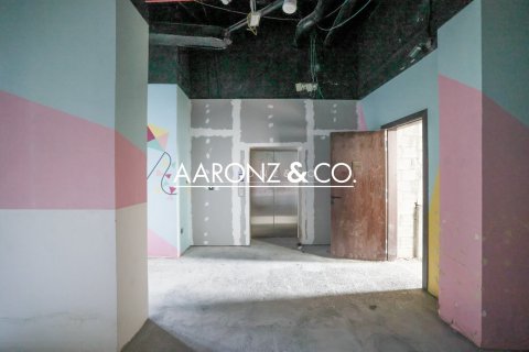 Oficina en Business Bay, Dubai, 177 m², № 100702 - foto 9