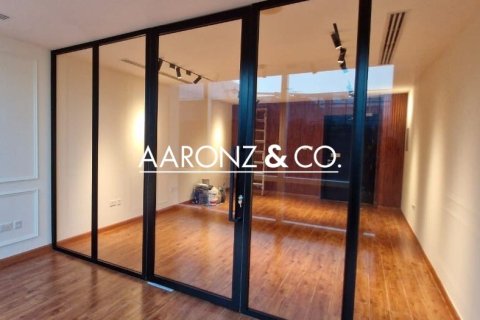 Oficina en Business Bay, Dubai, 41 m², № 100700 - foto 2