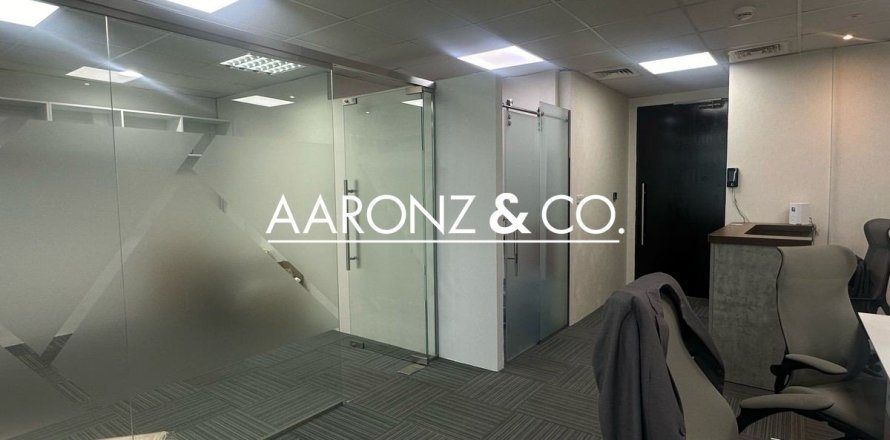 Oficina en Bayswater, Business Bay, Dubai, 77 m², № 100703