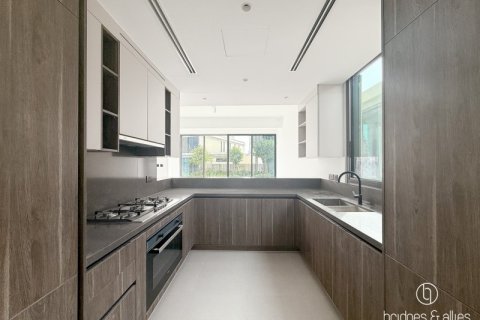 Villa en Tilal Al Ghaf, Dubai, 5 dormitorios, 416 m², № 100706 - foto 5