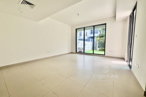Villa en Dubai Hills Estate, Dubai, 3 dormitorios, 212 m², № 100705 - foto 18