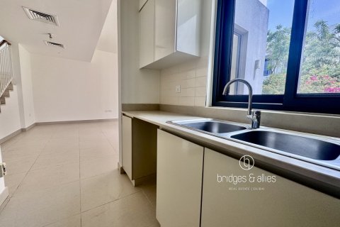 Villa en Dubai Hills Estate, Dubai, 3 dormitorios, 212 m², № 100705 - foto 7