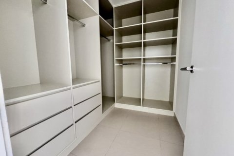Villa en Dubai Hills Estate, Dubai, 3 dormitorios, 195 m², № 100705 - foto 13