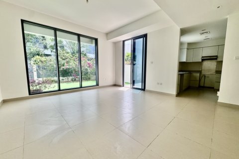 Villa en Dubai Hills Estate, Dubai, 3 dormitorios, 195 m², № 100705 - foto 16
