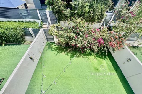 Villa en Dubai Hills Estate, Dubai, 3 dormitorios, 212 m², № 100705 - foto 17