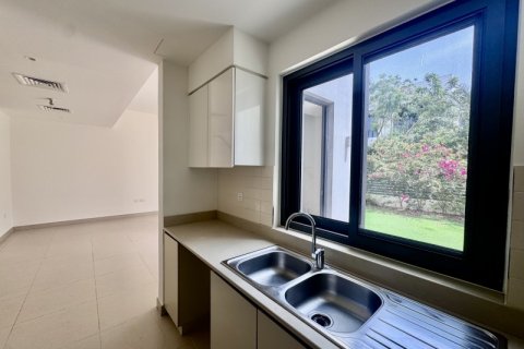 Villa en Dubai Hills Estate, Dubai, 3 dormitorios, 195 m², № 100705 - foto 11