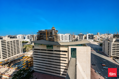 Office in Sheikh Zayed Road, Dubai 217.6 sq.m. № 109143 - photo 19