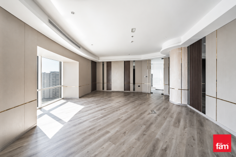 Office in Sheikh Zayed Road, Dubai 217.6 sq.m. № 109143 - photo 8