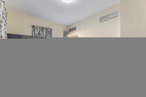 Снять в аренду виллу в The Springs, Дубай: 2 спальни, 212м², № 87598 - фото 6