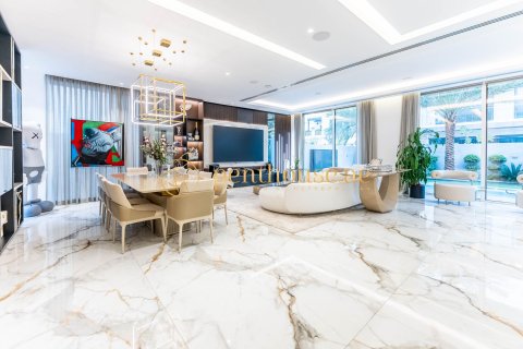 فيلا في Jumeirah Park, دبي 4 غرف نوم, 510 م² رقم 14936 - صورة 3