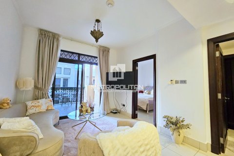 Apartment in Zaafaran, Old Town, Dubai 1 bedroom, 75 sq.m. № 14927 - photo 2