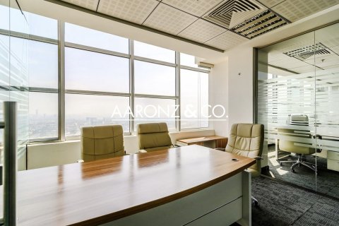 Bureau à Jumeirah Lake Towers, Dubai, 164 m², № 95349 - photo 5