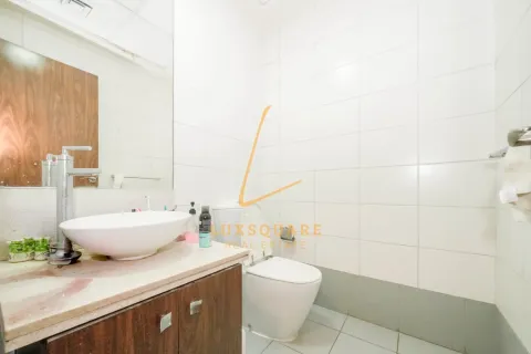 Apartment in Executive Towers, Business Bay, Dubai 1 bedroom, 107 sq.m. № 95340 - photo 13