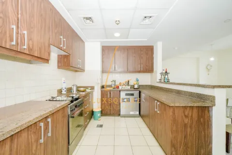 Apartment in Executive Towers, Business Bay, Dubai 1 bedroom, 107 sq.m. № 95340 - photo 2