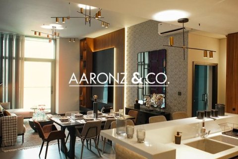 Купить квартиру в Джумейра Лейк Тауэрс, Дубай: 1 спальня, 81м², № 95348 - фото 4