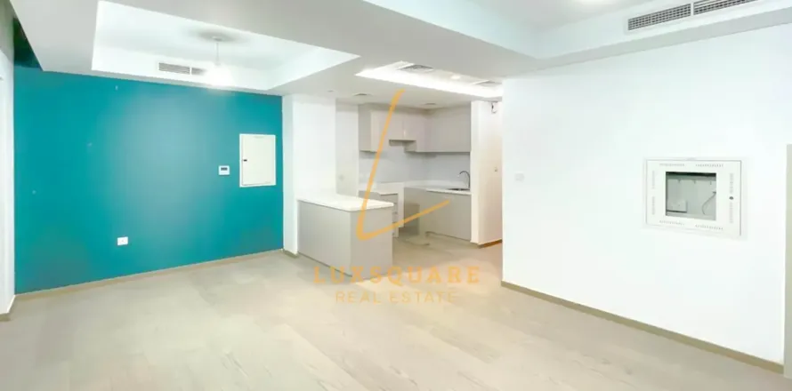 Adosado en DAMAC Hills (Akoya by DAMAC), Dubai, 3 dormitorios, 112 m², № 95347