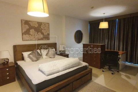 Снять в аренду квартиру в Дубай Марине, Дубай: 3 спальни, 199.3м², № 10749 - фото 7
