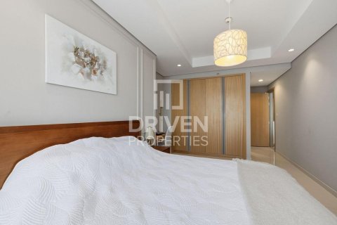 Apartment in Paramount Tower Hotel & Residences, Business Bay, Dubai 1 bedroom, 90.49 sq.m. № 129277 - photo 15